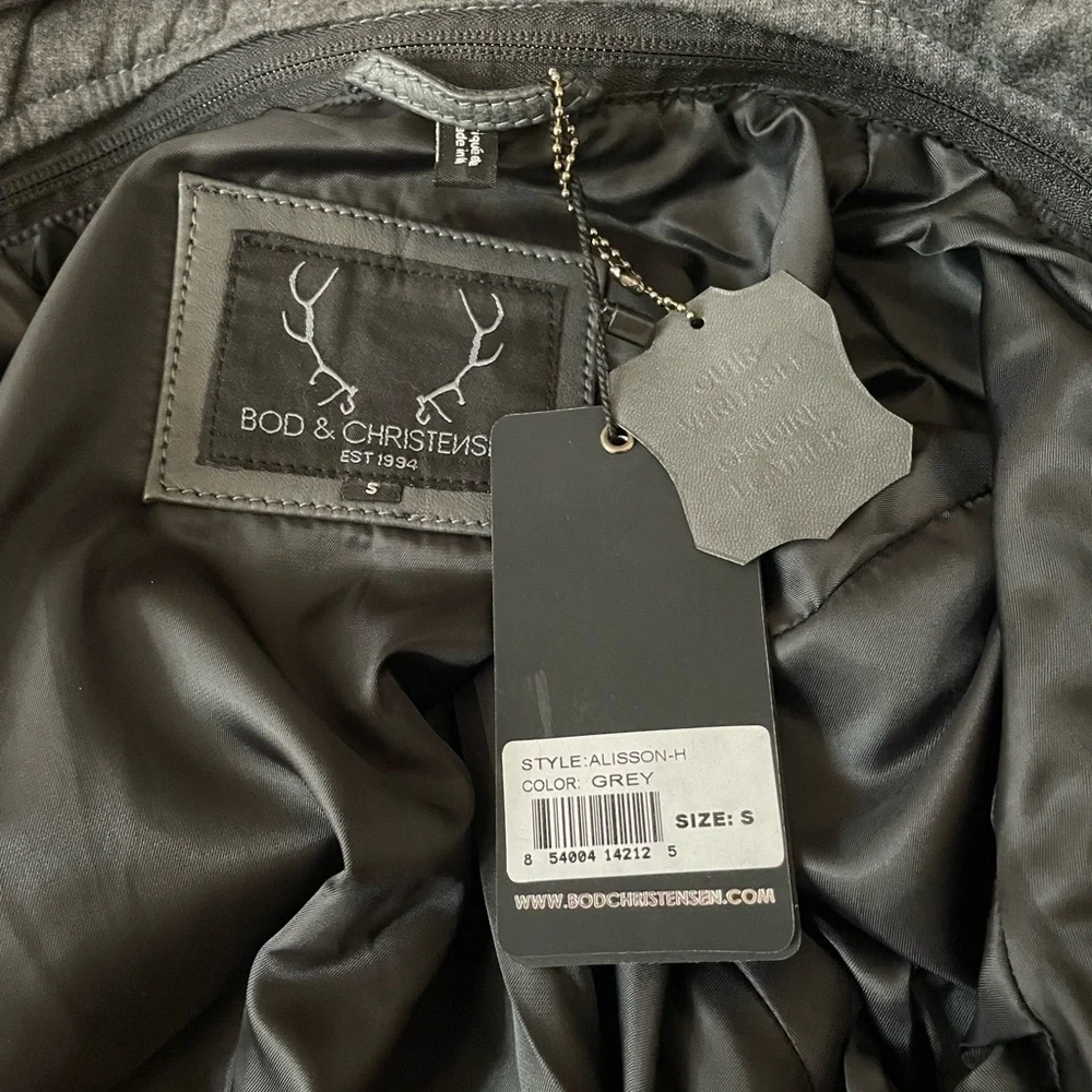 Genuine Leather Moto Jacket With Detachable Hood from BOD & CHRISTENSEN - Picture 9 of 12